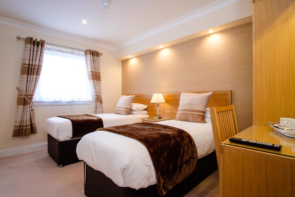Adamson Hotel Dunfermline Eksteriør billede