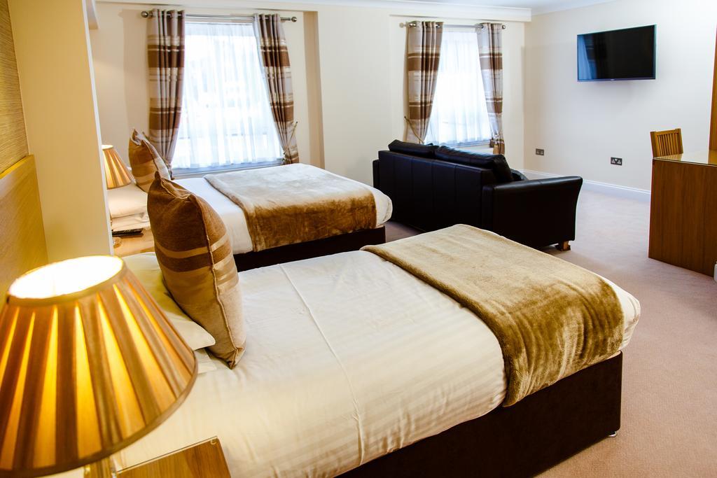 Adamson Hotel Dunfermline Eksteriør billede