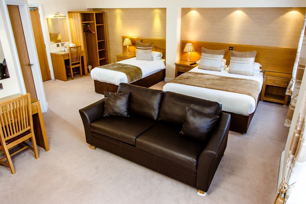 Adamson Hotel Dunfermline Eksteriør billede