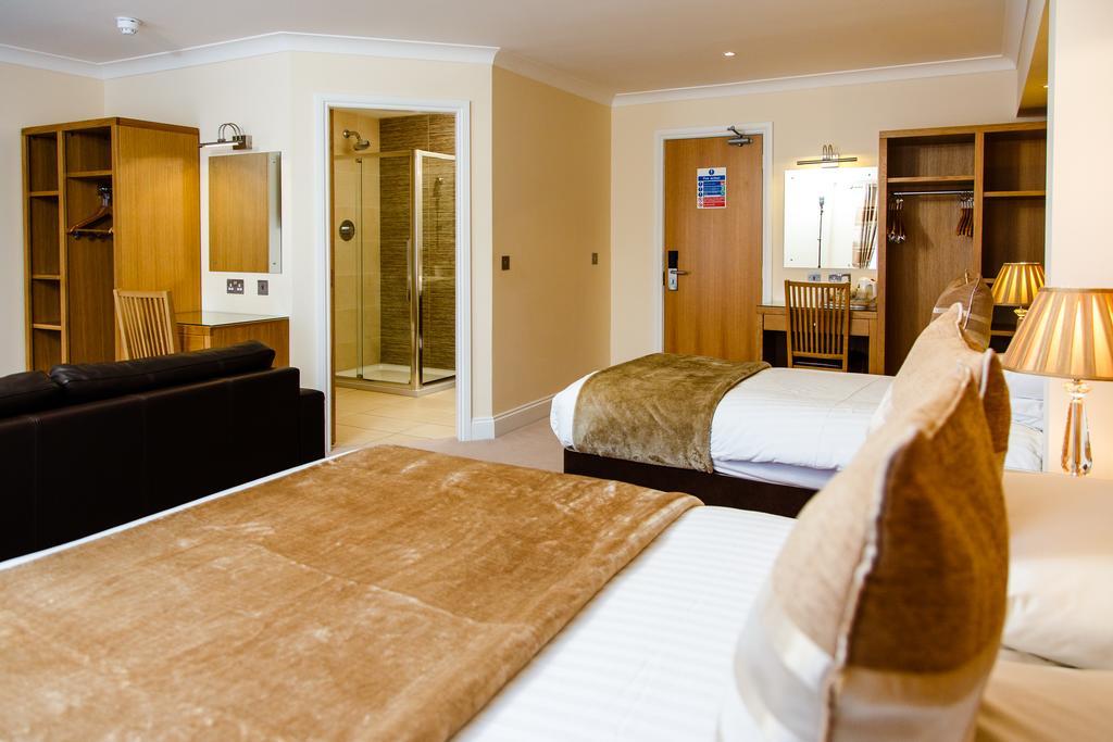 Adamson Hotel Dunfermline Eksteriør billede