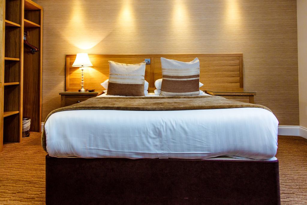 Adamson Hotel Dunfermline Eksteriør billede