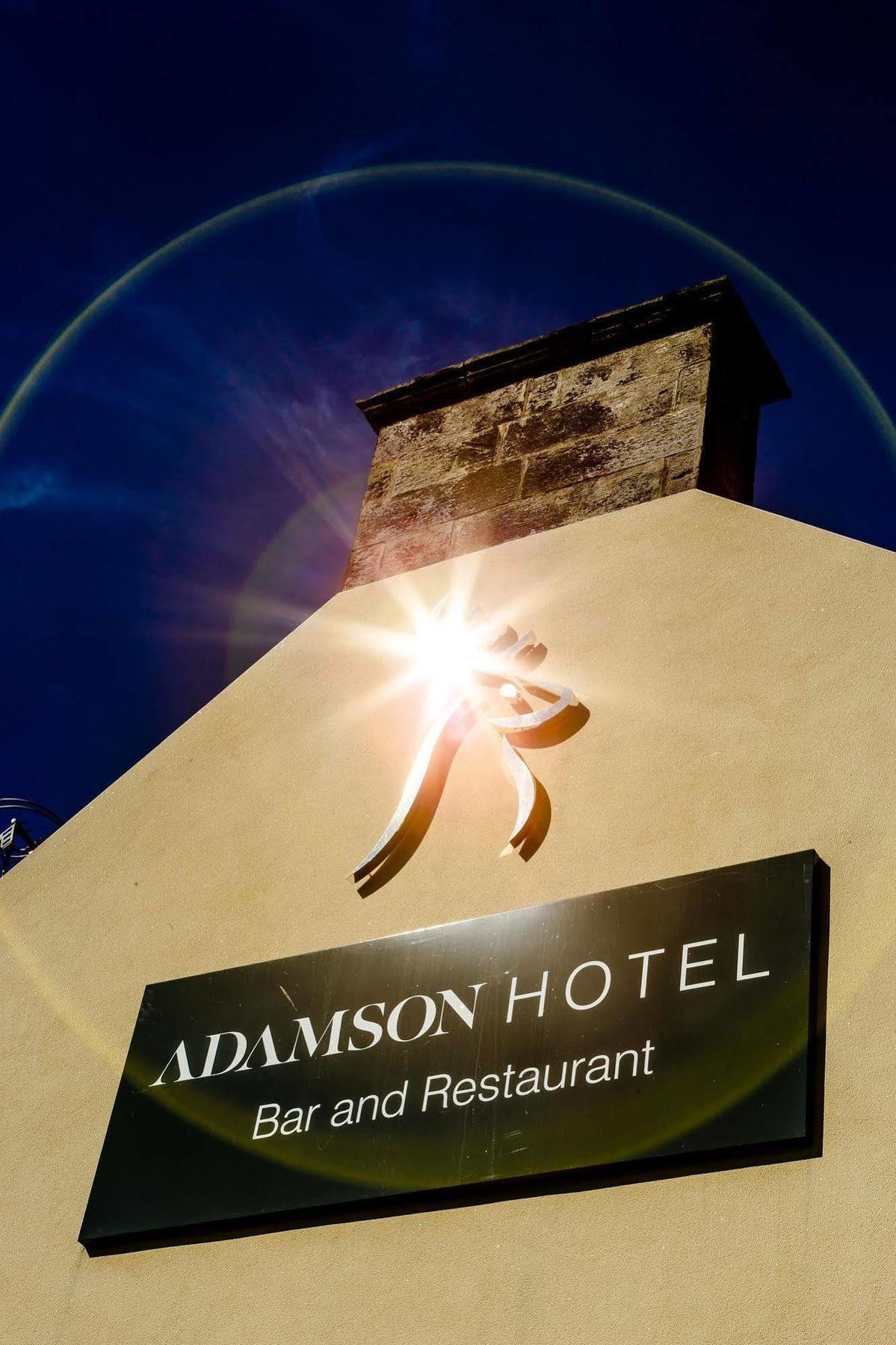 Adamson Hotel Dunfermline Eksteriør billede